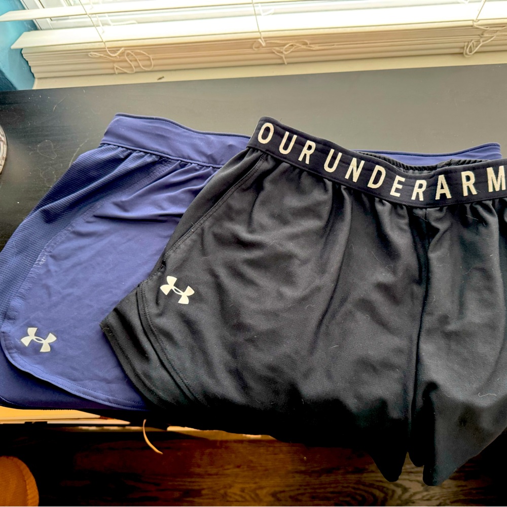 Lot of 2 Under Armour Women’s Shorts. XXL